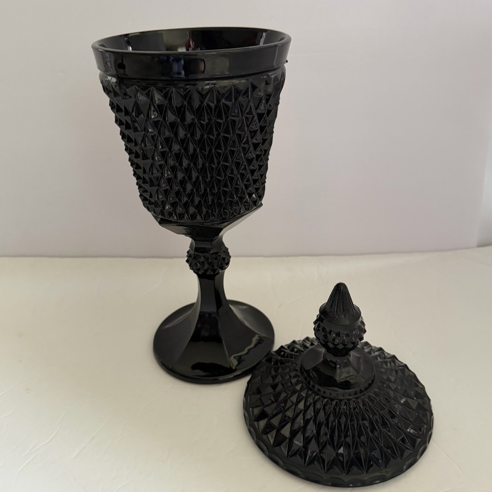 VTG Black Indiana Glass Diamond Point Covered Jar 15,5” - Picture 2 of 16
